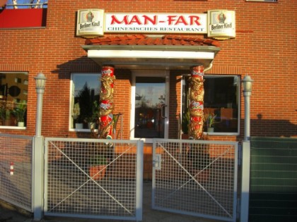 Photo: Man Far